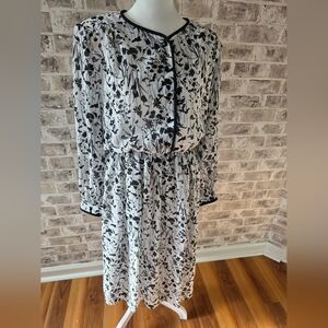 Vintage Brownstone Studio New York ILGWU Black White Floral Dress size 12